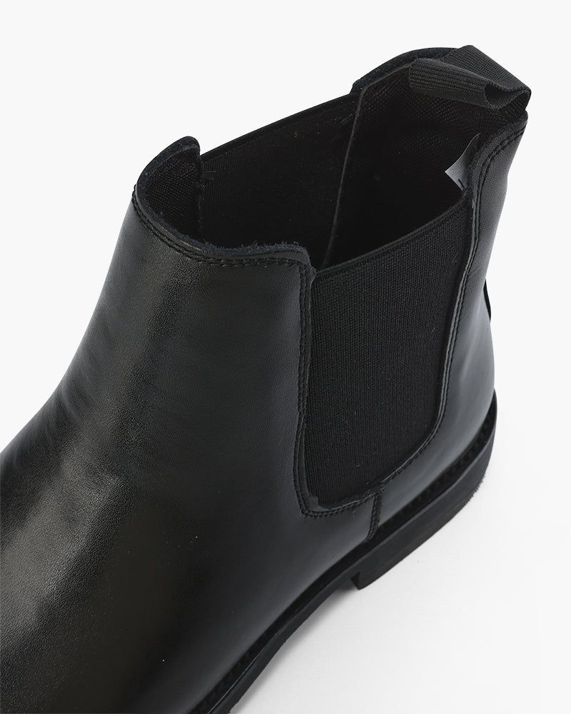 Chelsea Leather Boots