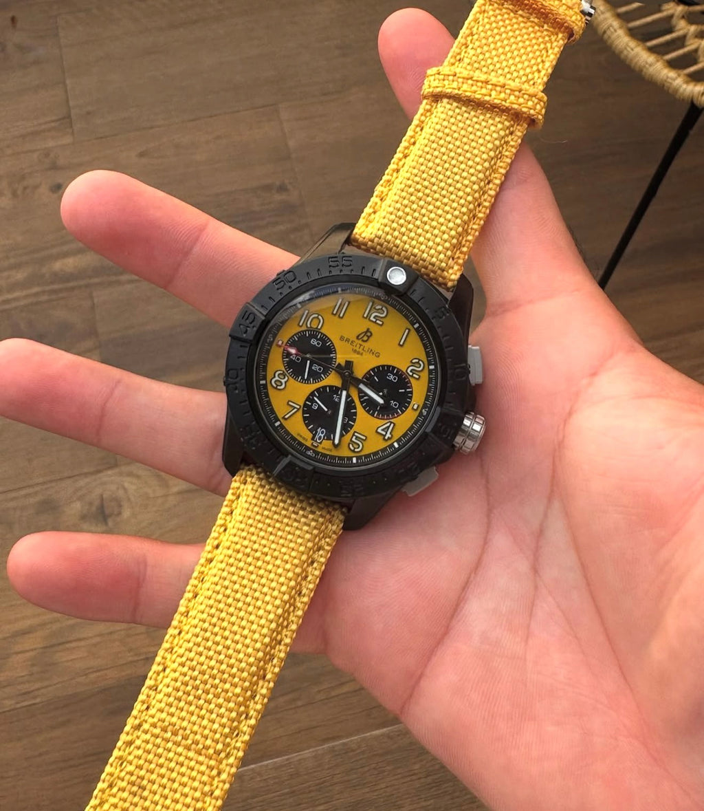 Breitling Avenger Chronograph 43