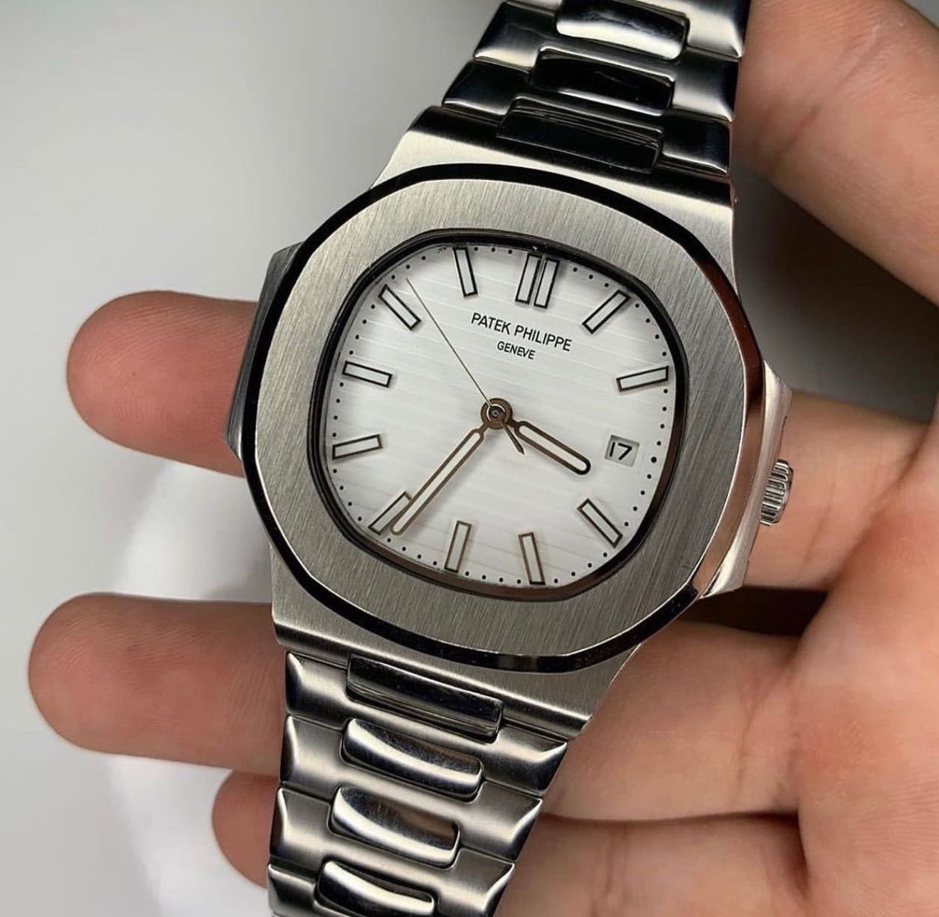 Patek Philippe Nautilus 5711 White